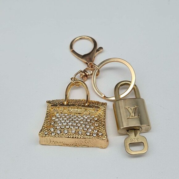 100% Auth Louis Vuitton Lock & Key with unbranded Bagcharm, Keycharm, Keychain - Picture 6 of 8